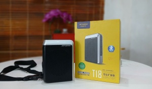 CHO THUÊ MÁY TRỢ GIẢNG KHÔNG DÂY APORO T18 UHF CHẤT LƯỢNG CAO